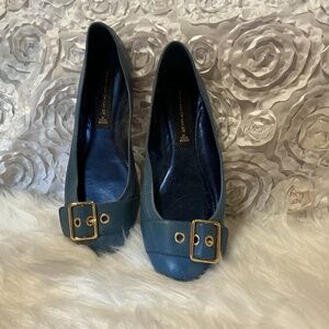Women’s shoes